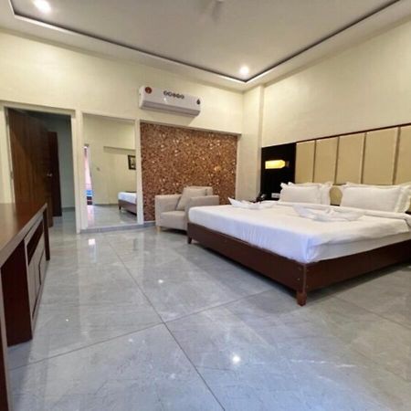 One Earth Santu Eco Resort バーヴナガル エクステリア 写真