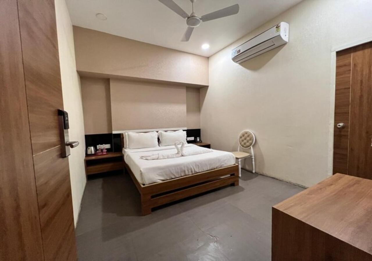 One Earth Santu Eco Resort バーヴナガル エクステリア 写真